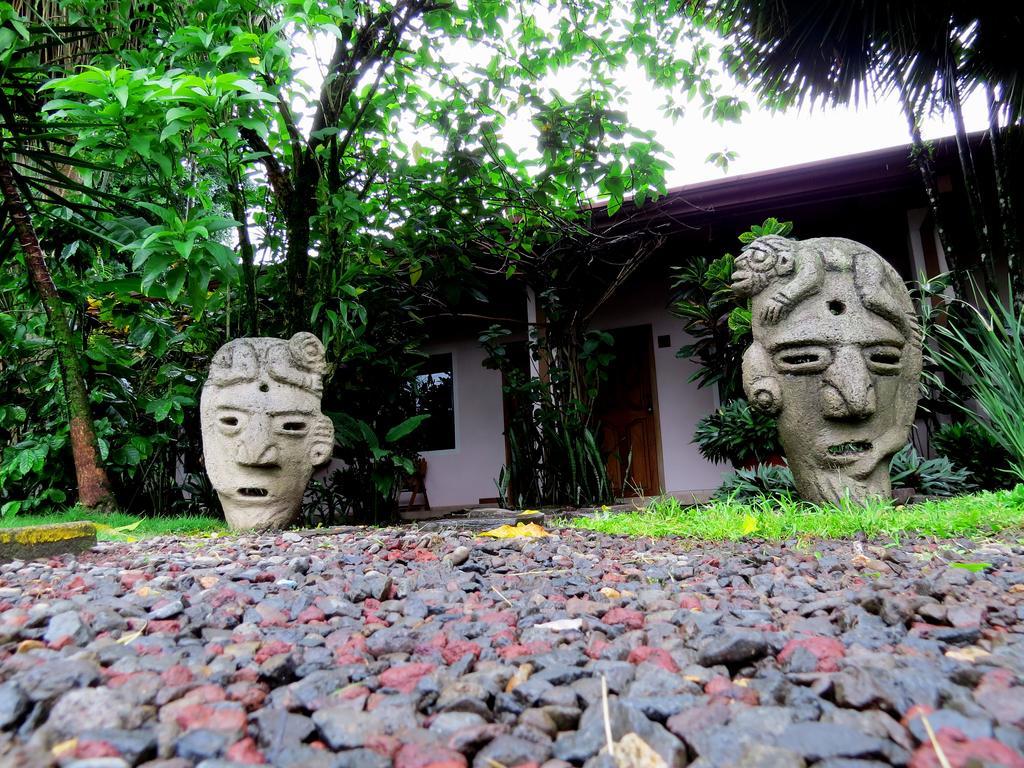 Hotel Vagabondo La Fortuna Ngoại thất bức ảnh