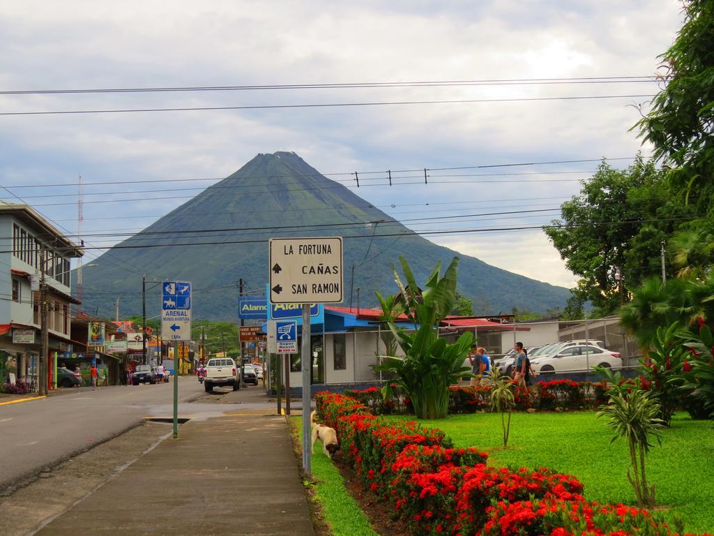 Hotel Vagabondo La Fortuna Ngoại thất bức ảnh